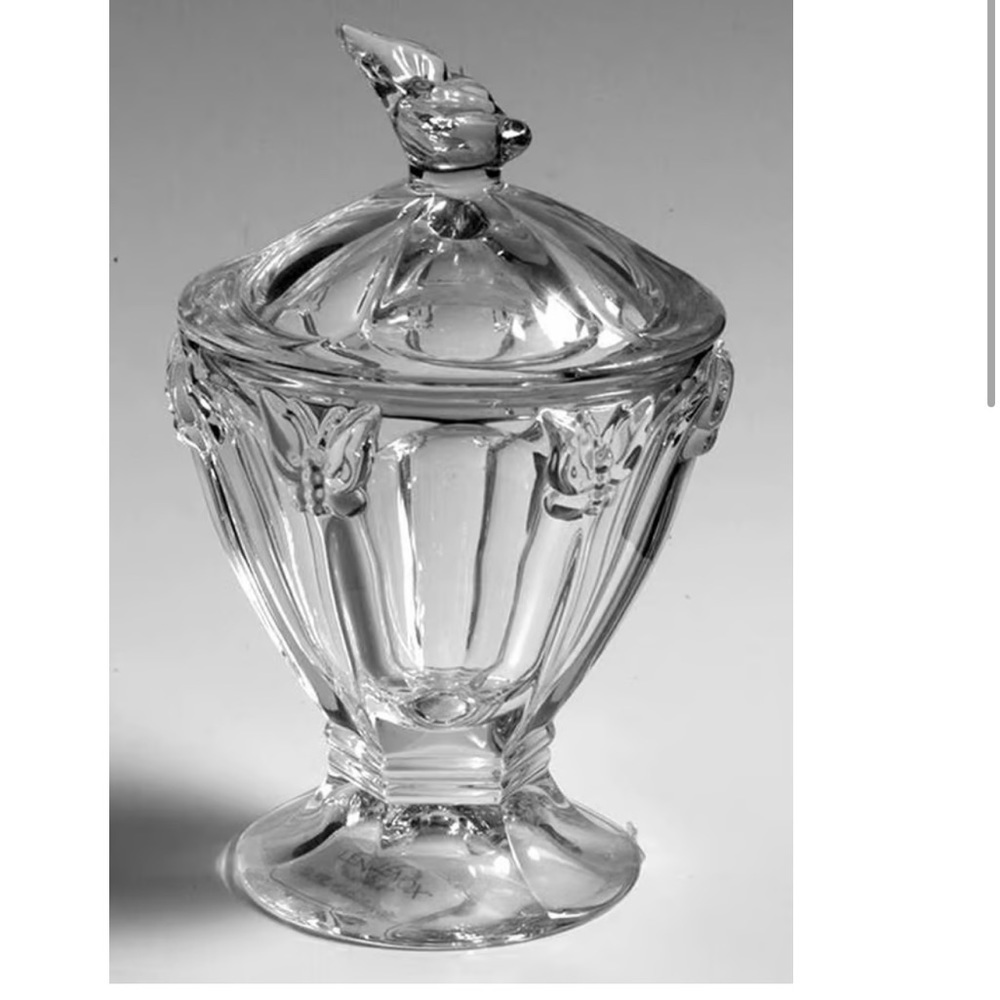 Lenox butterfly meadow sugar bowl and lid